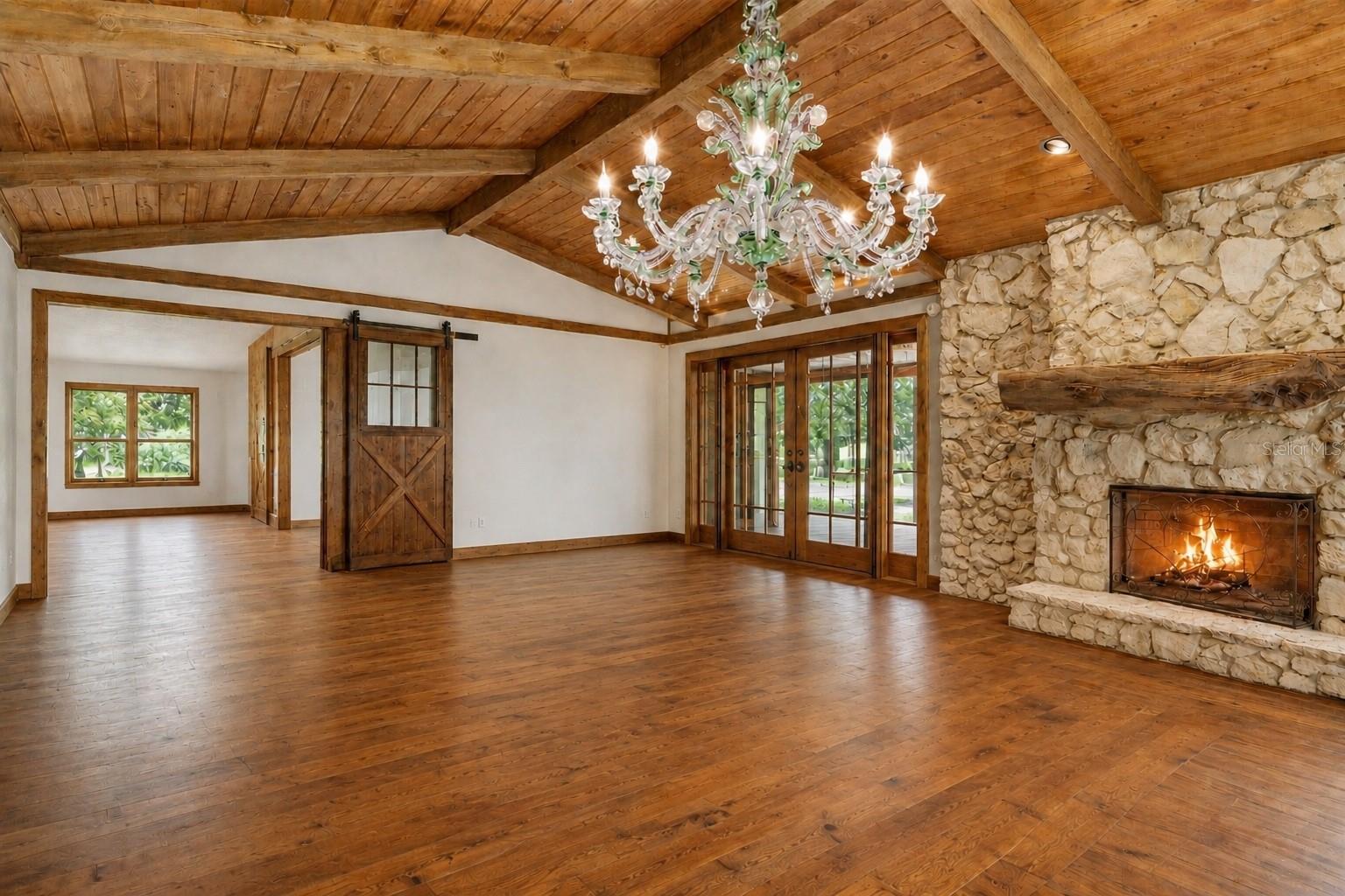 ACREAGE & UNREC - Residential