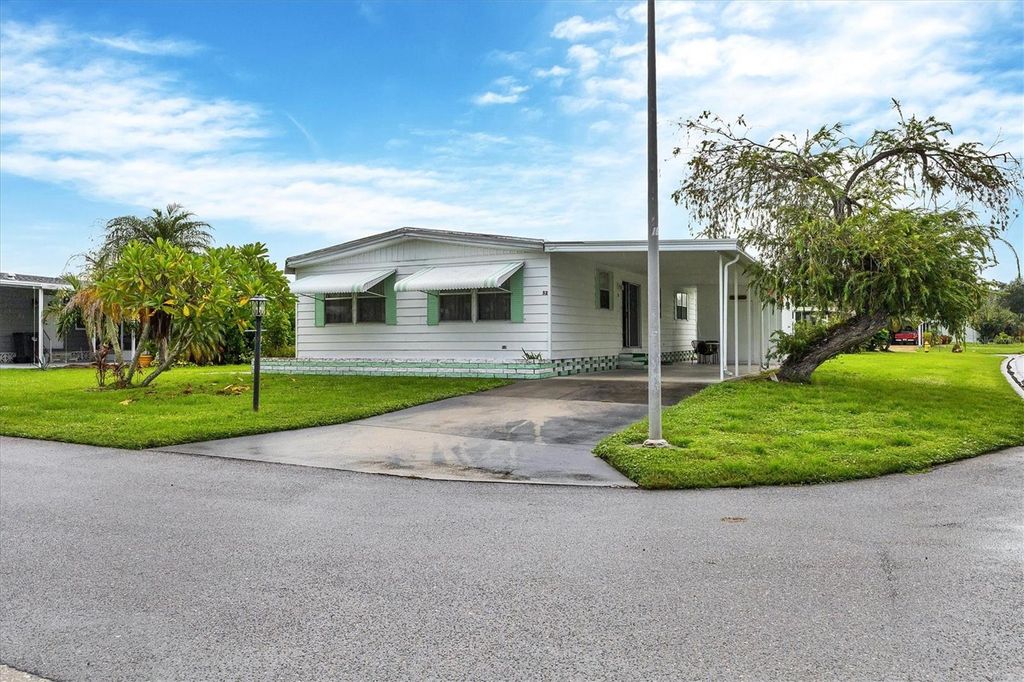 Photo of 6710 36th Avenue E #52, Palmetto, FL 34221 (MLS # A4664864)