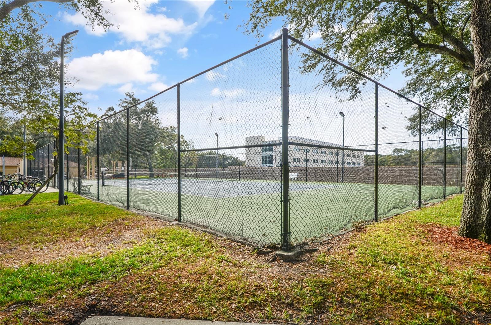 CRESCENT PLACE AT LAKE LOTUS CONDO - Residential