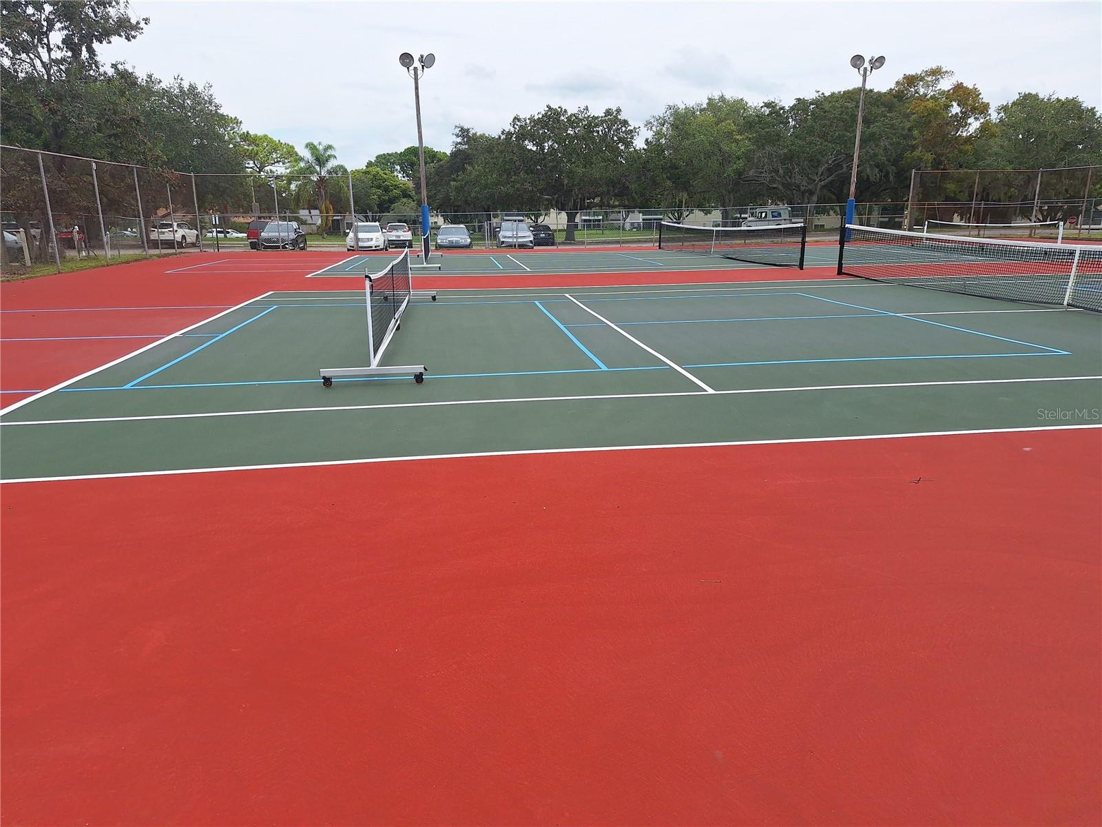 BEACON WOODS VILLAGE - Residential