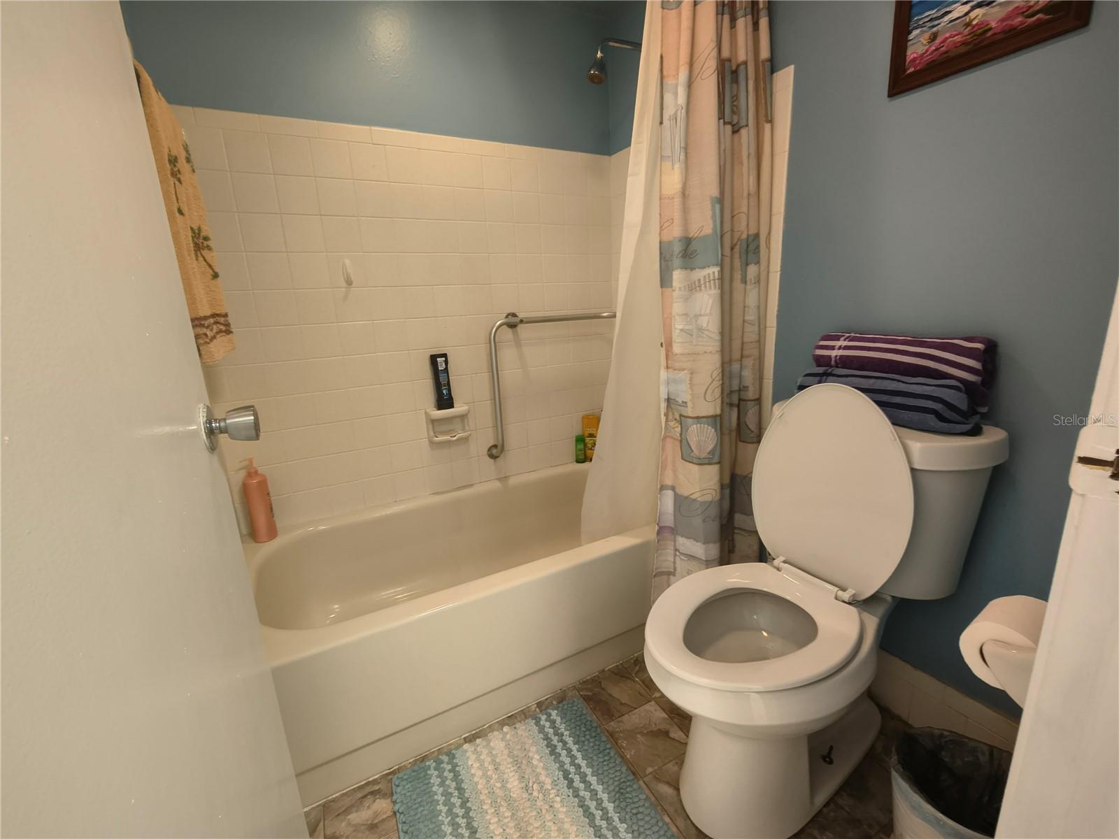 BEACON WOODS VILLAGE - Residential