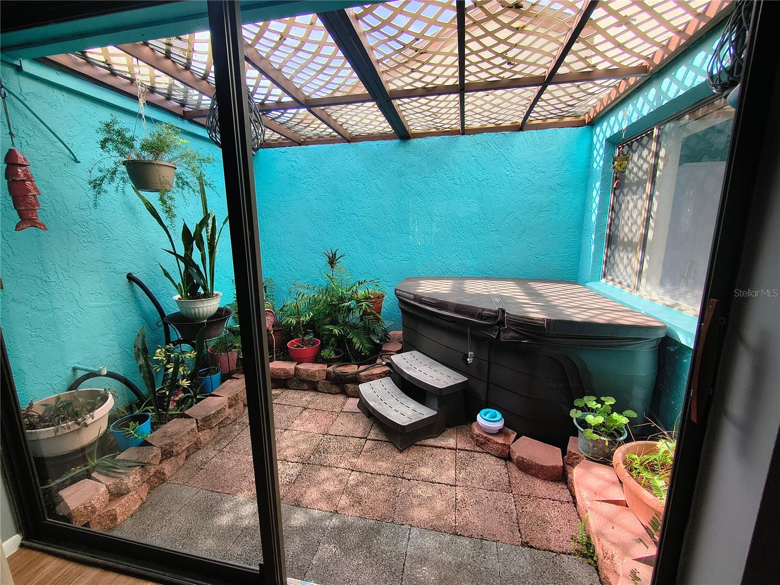 BEACON WOODS VILLAGE - Residential