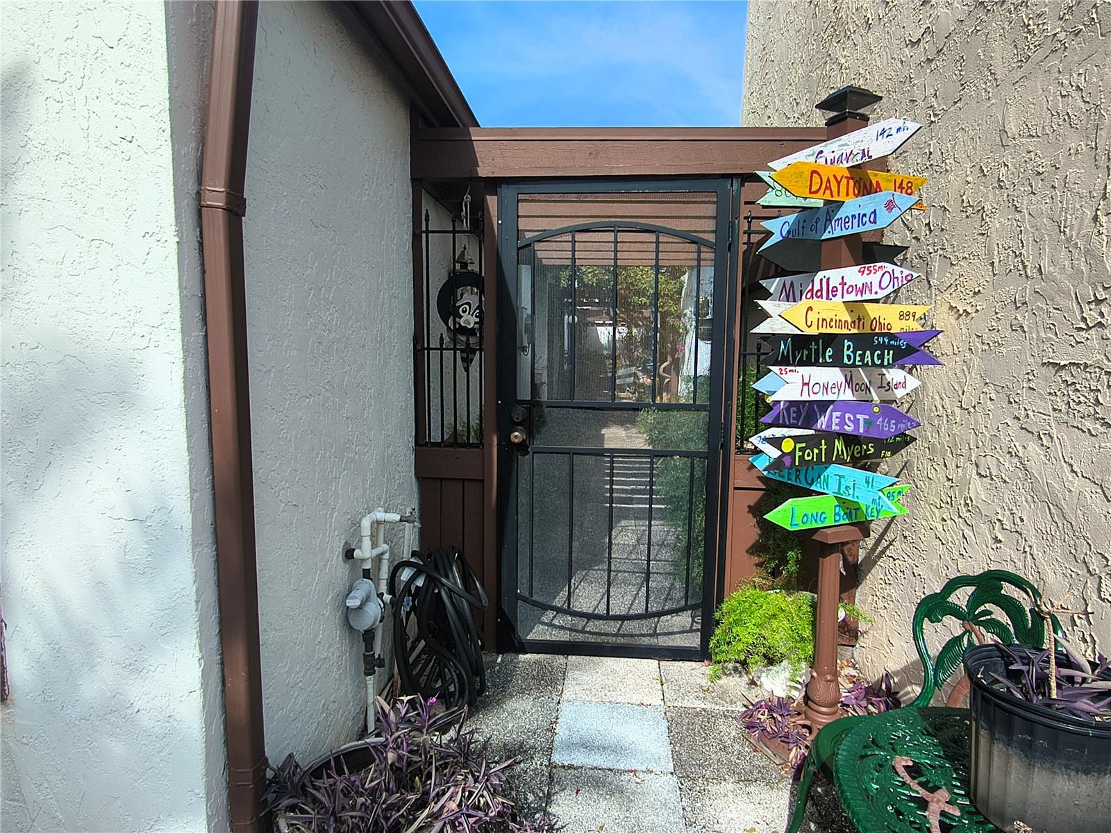 BEACON WOODS VILLAGE - Residential