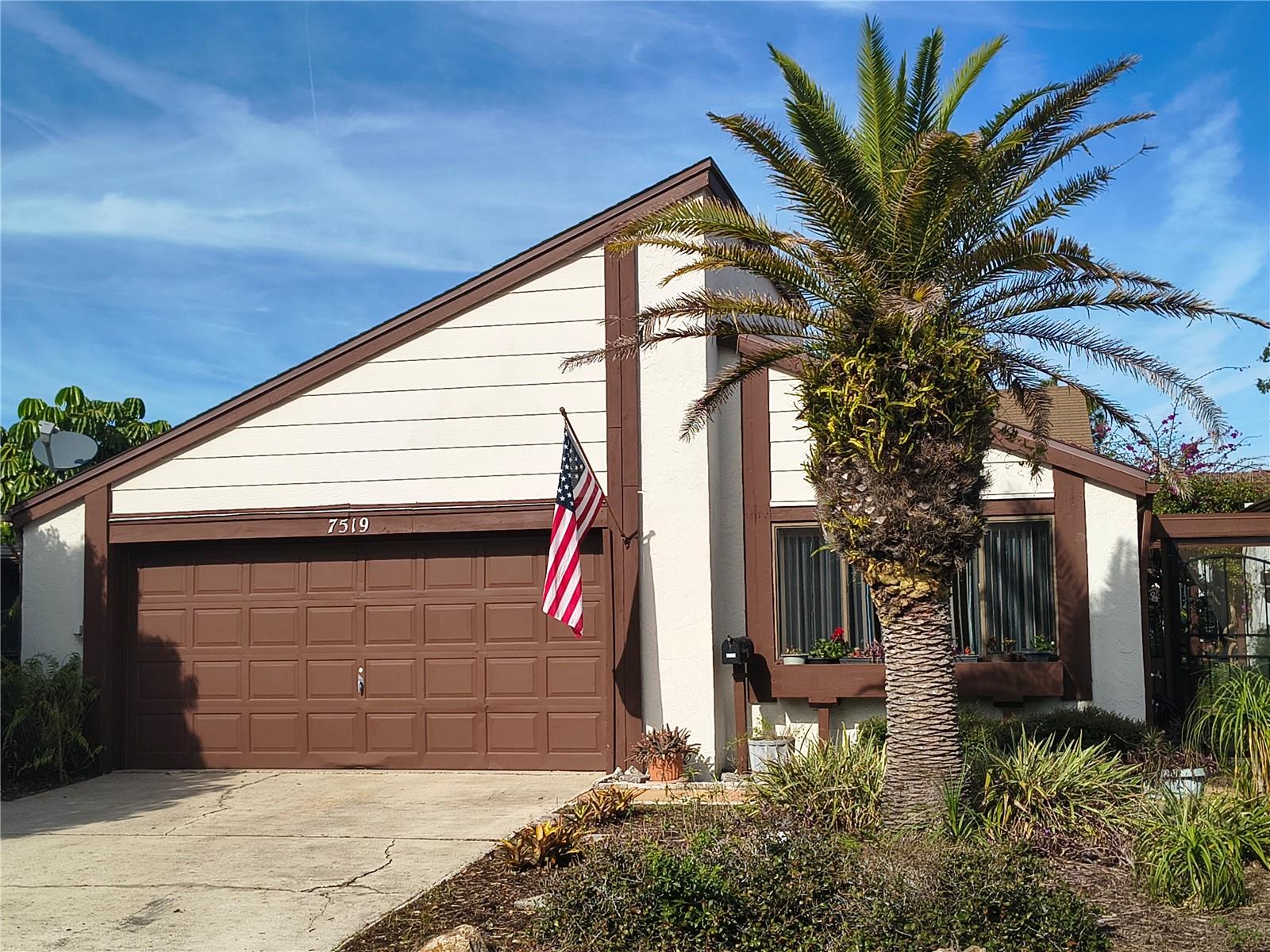 BEACON WOODS VILLAGE - Residential