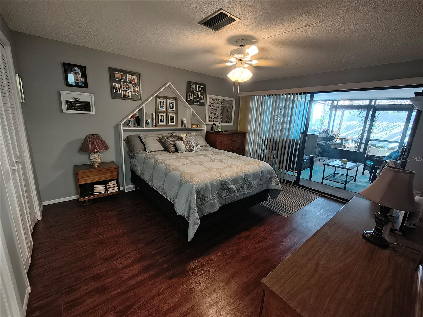 BEACON WOODS VILLAGE - Residential