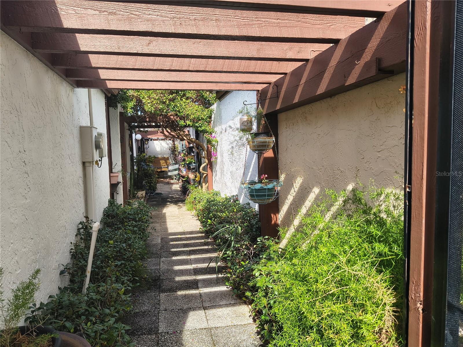 BEACON WOODS VILLAGE - Residential