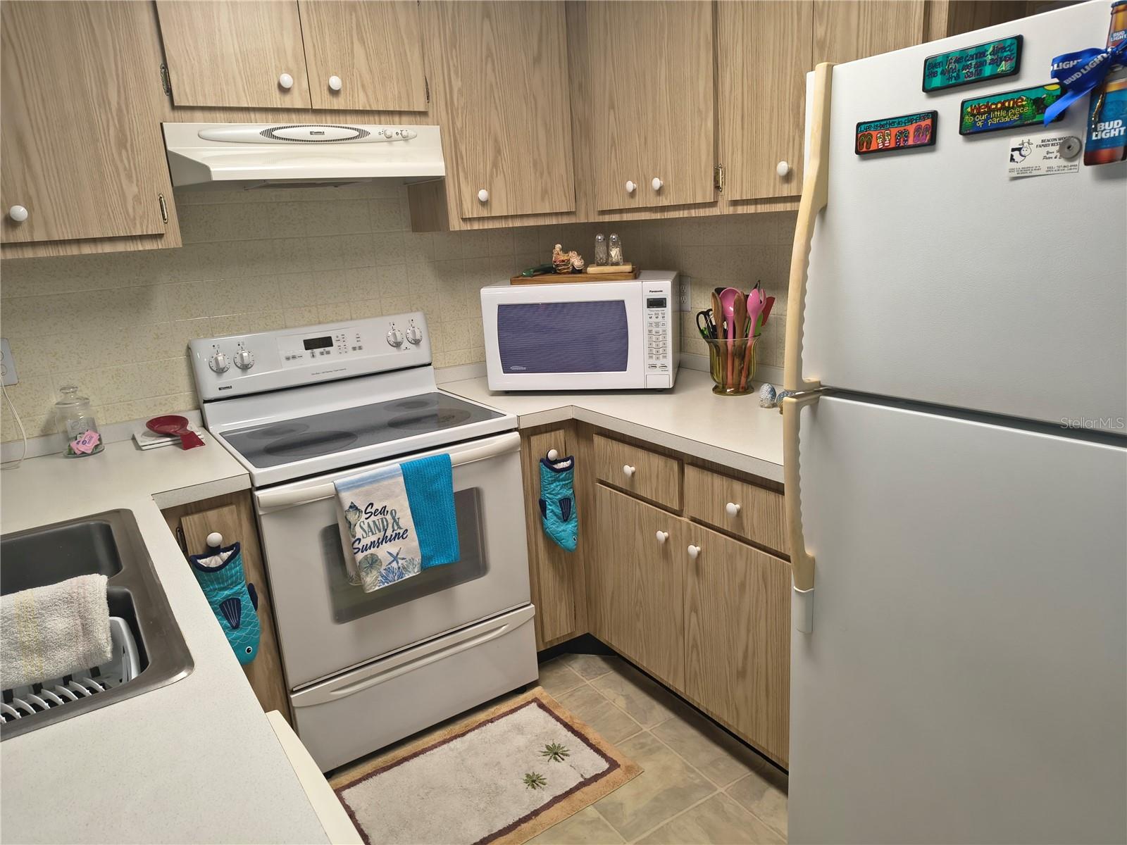 BEACON WOODS VILLAGE - Residential