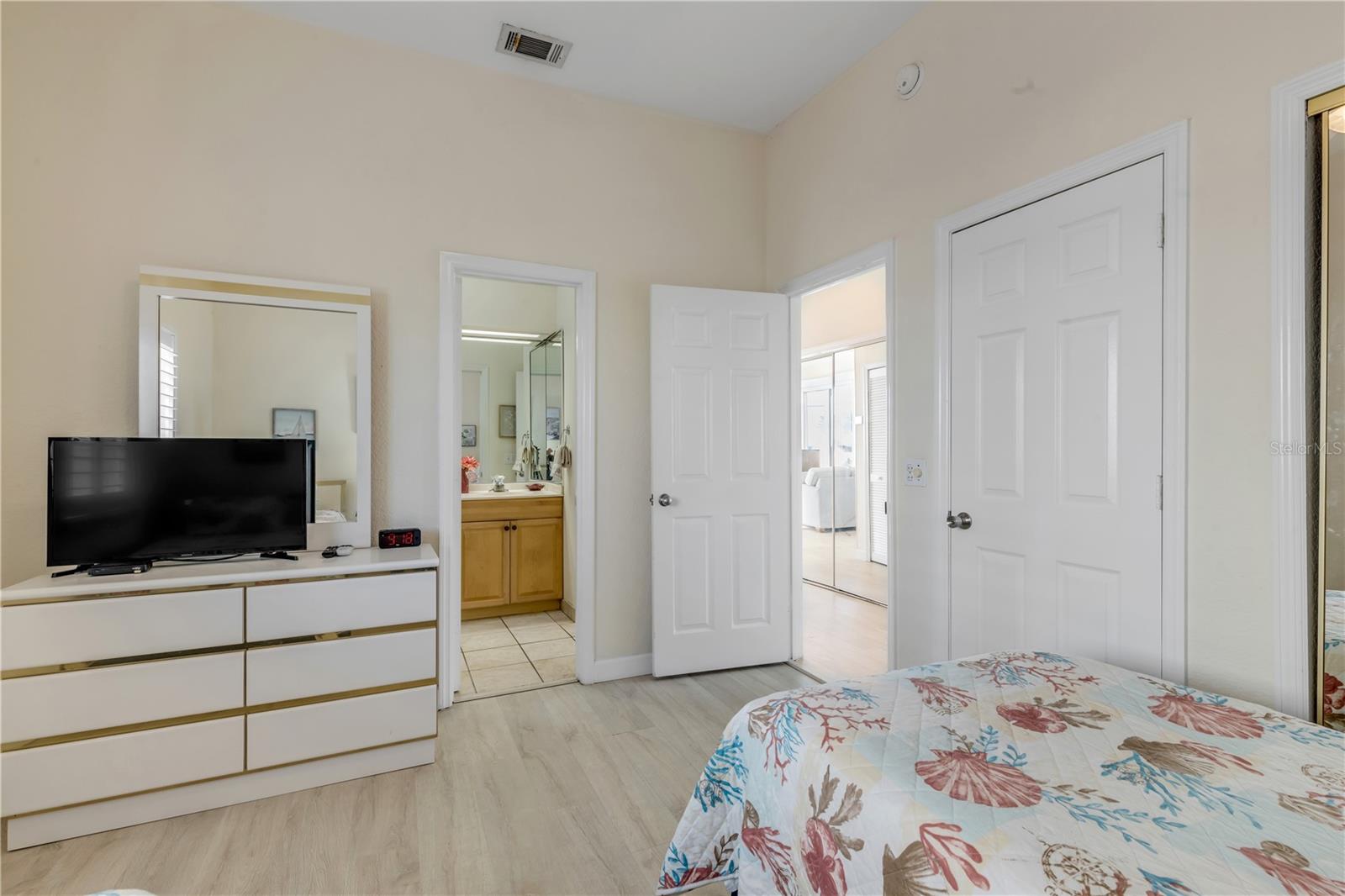 BETHUNE VOLUSIA BEACH - Residential