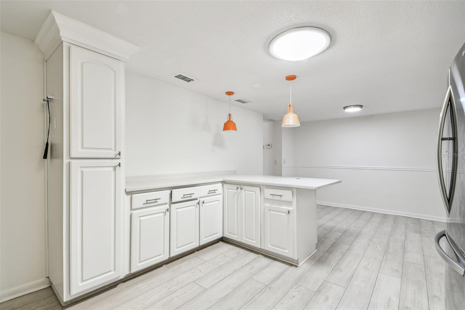 SUGARCREEK SUB UNIT - Commercial Sale