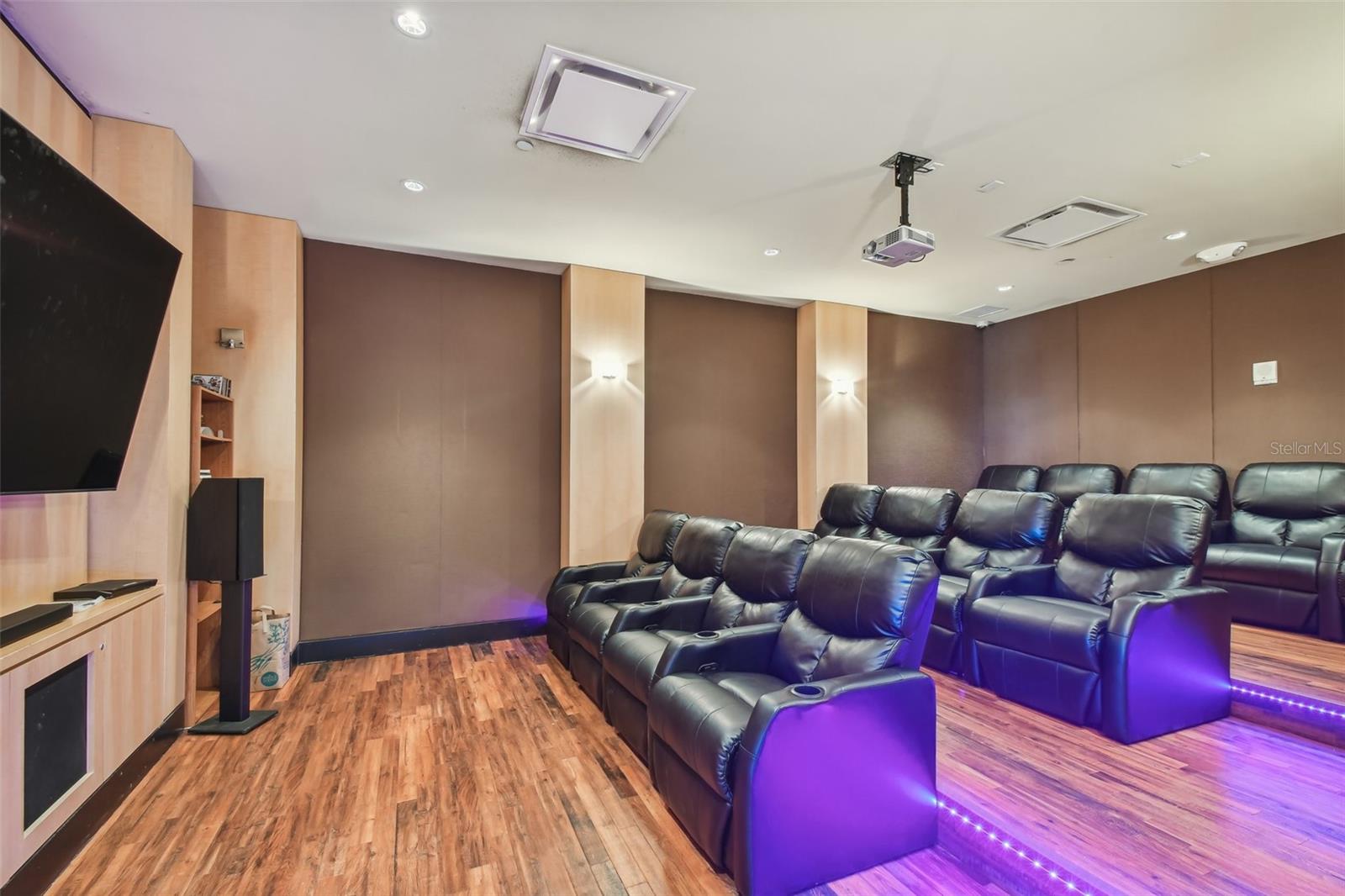 REGATTA BEACH CLUB CONDO - Residential