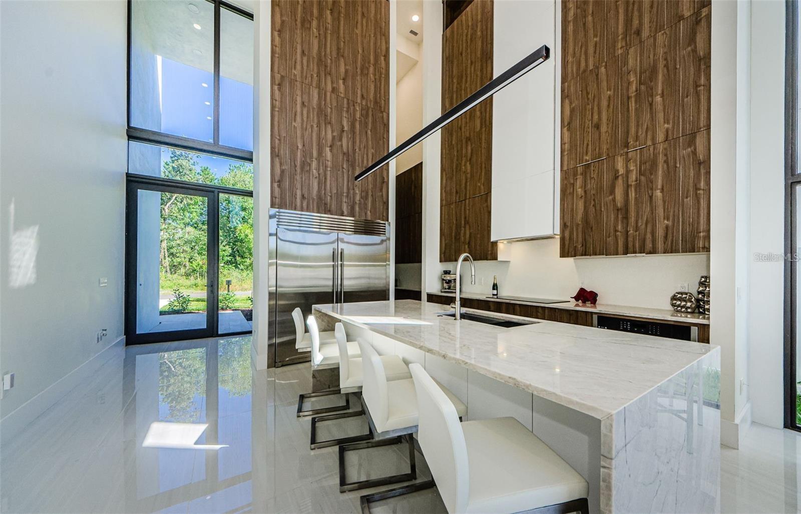 88 AVONWOOD