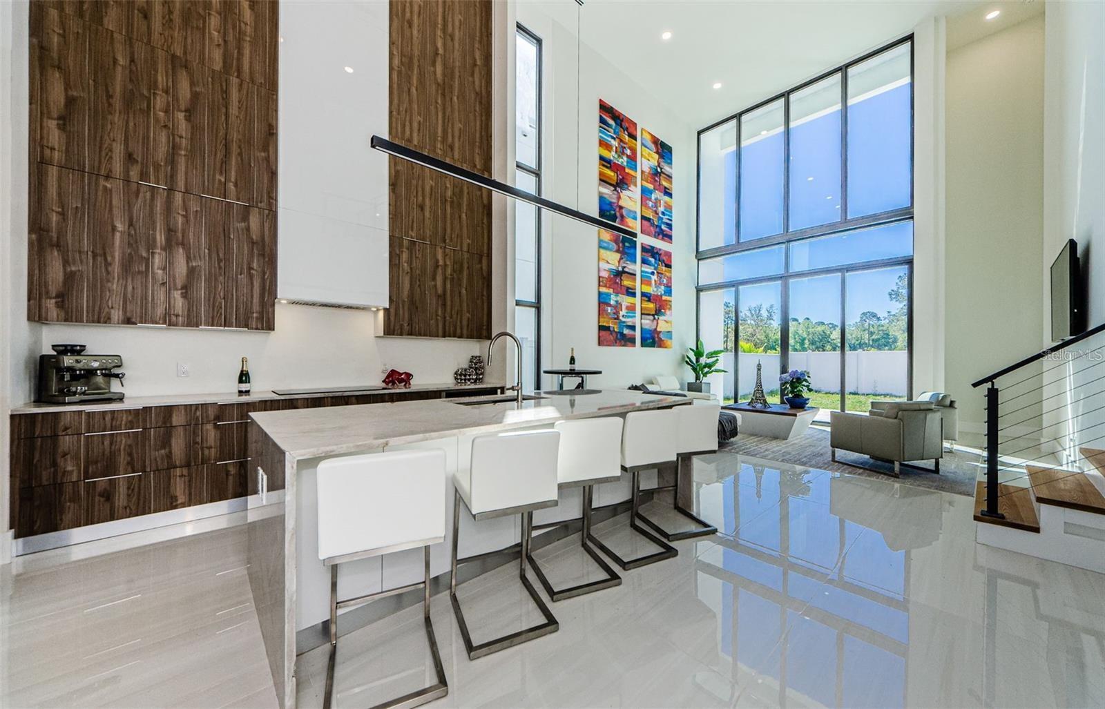 88 AVONWOOD