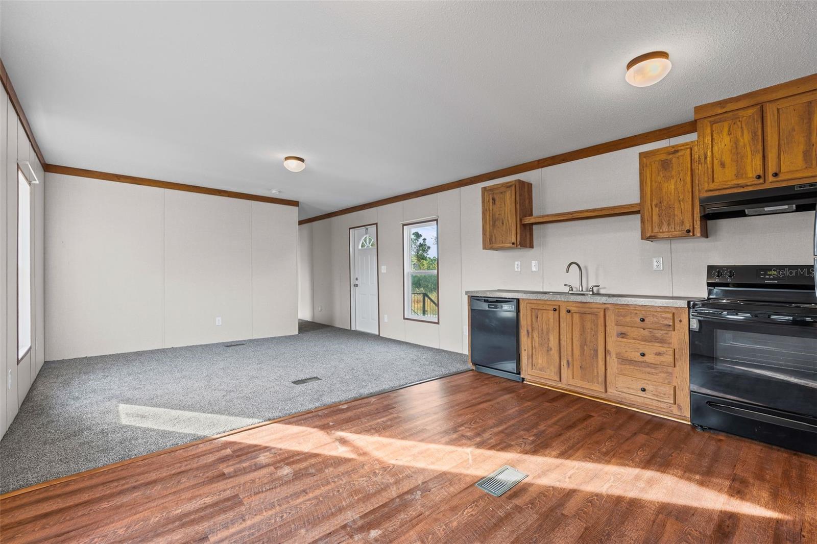 CHARLOTTE RANCHETTES - Residential