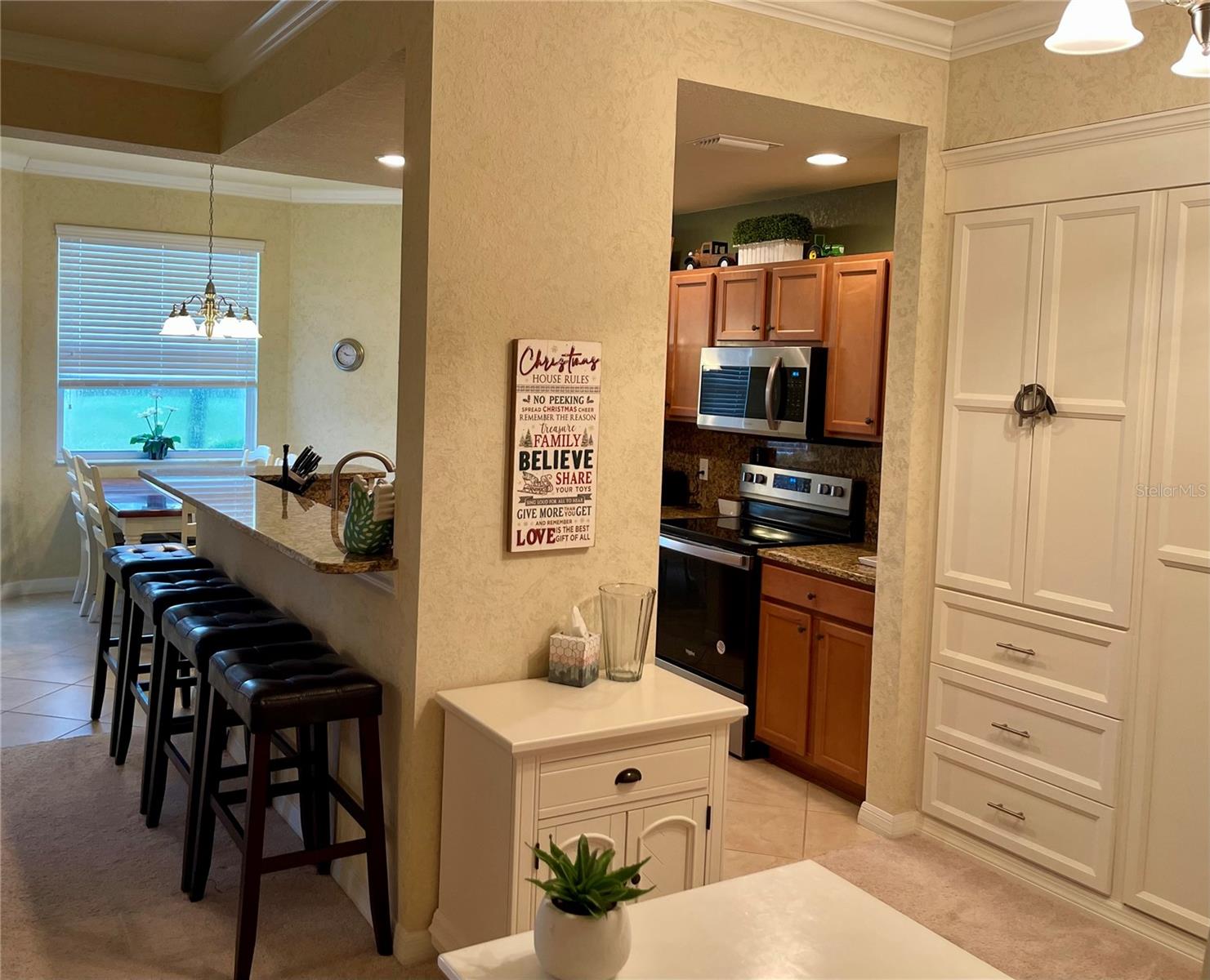 RIVER STRAND GRAND ESTUARY VI AT RIVER STRAND PH 2 - Residential Lease