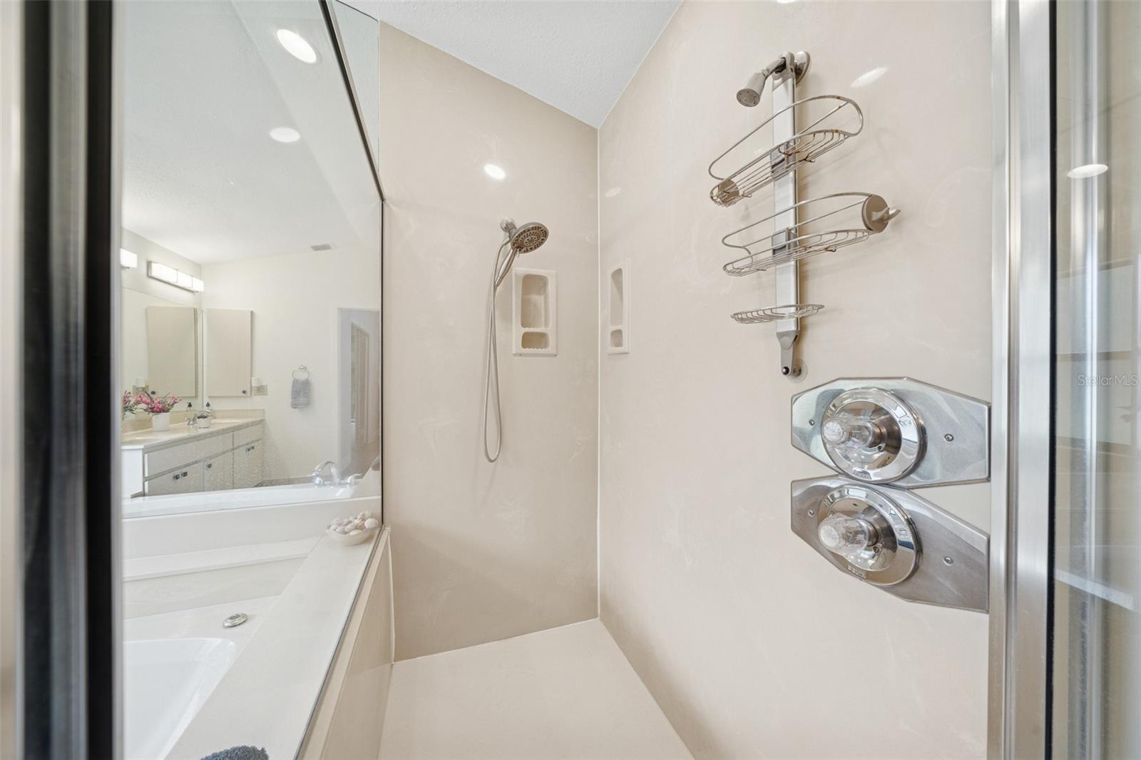 CITRUS HILLS 1ST ADD - Residential