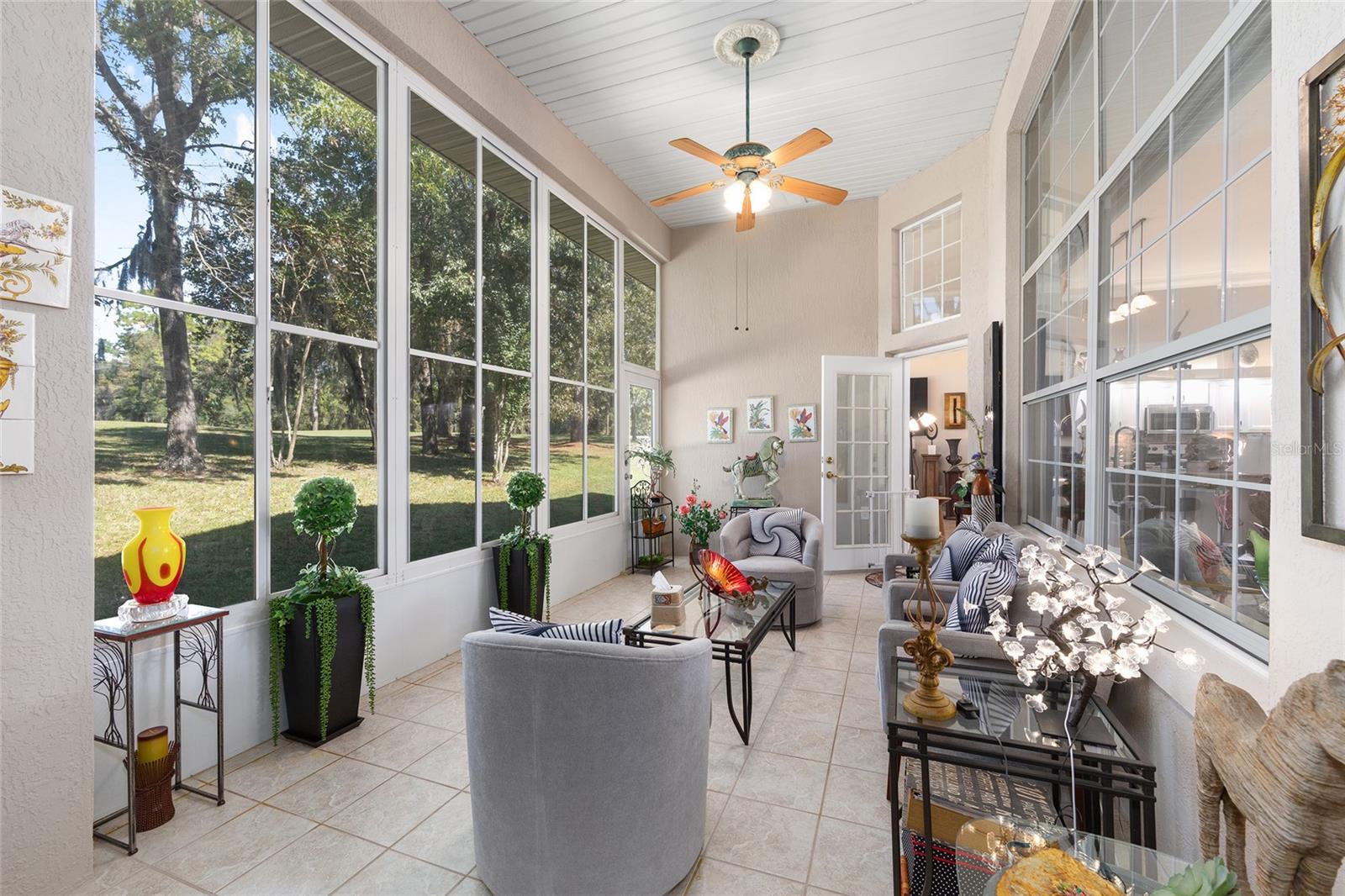 OAK RUN LAUREL OAKS - Residential