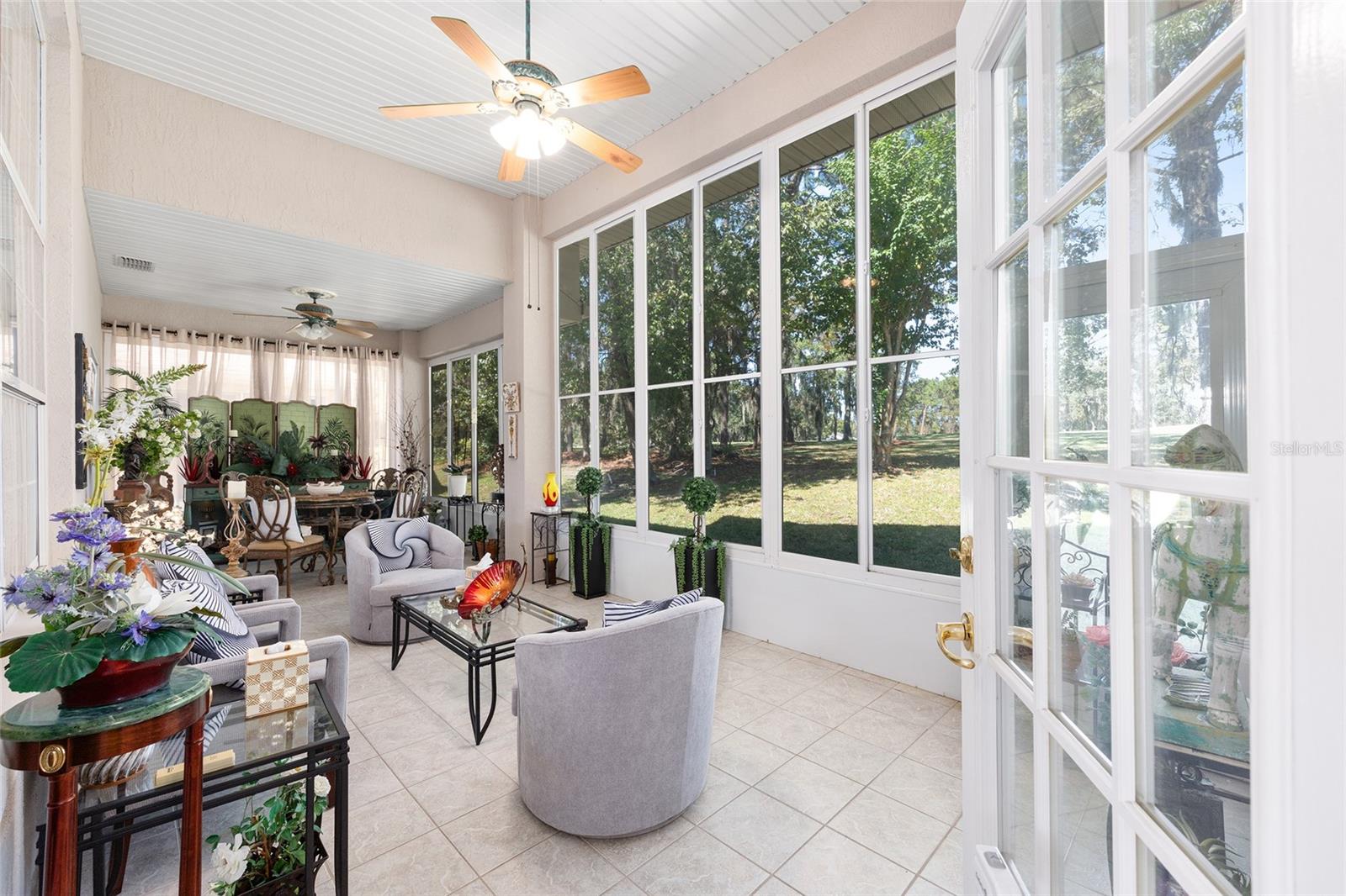 OAK RUN LAUREL OAKS - Residential