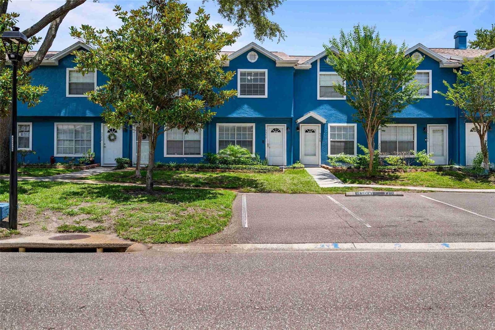 FOX CHASE TWNHMS - Residential