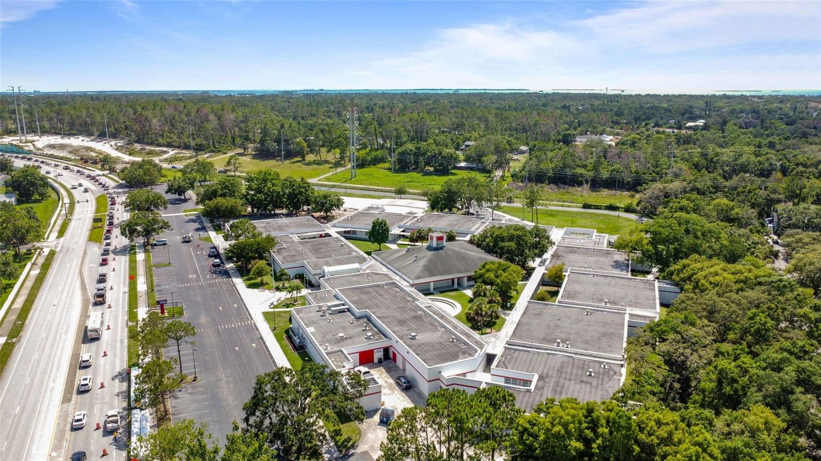 FOX CHASE TWNHMS - Residential