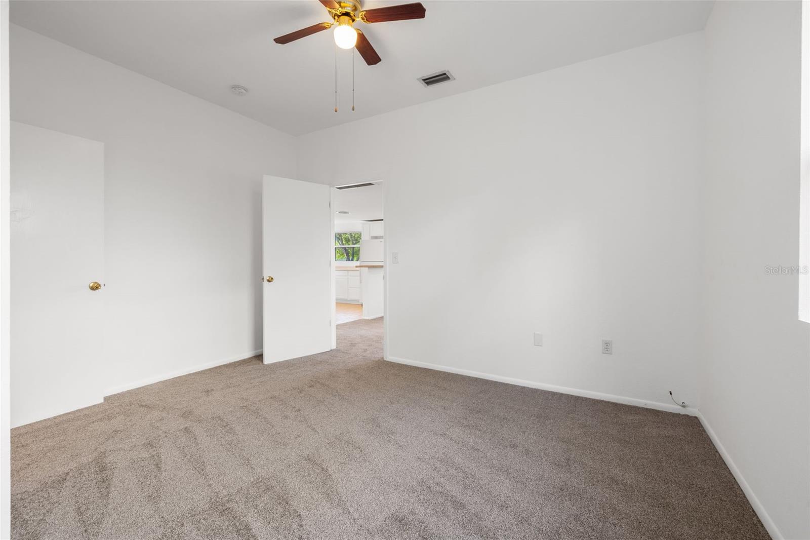 RUSSELL PARK - Residential Income