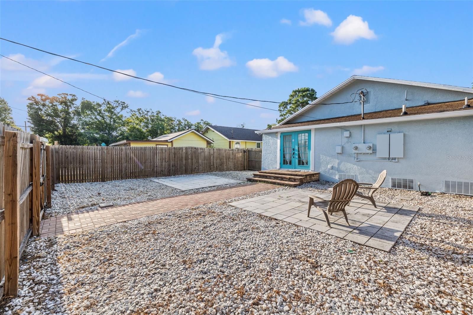 RUSSELL PARK - Residential Income