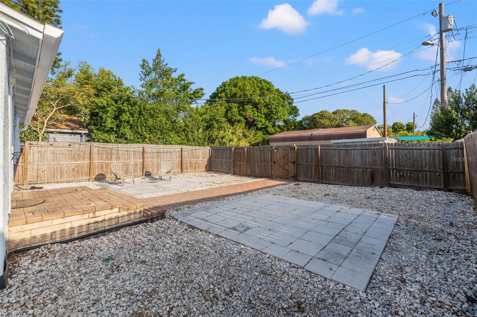 RUSSELL PARK - Residential Income