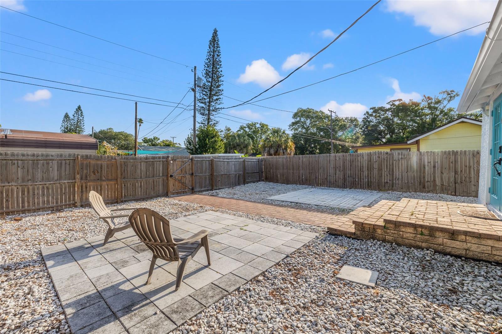 RUSSELL PARK - Residential Income