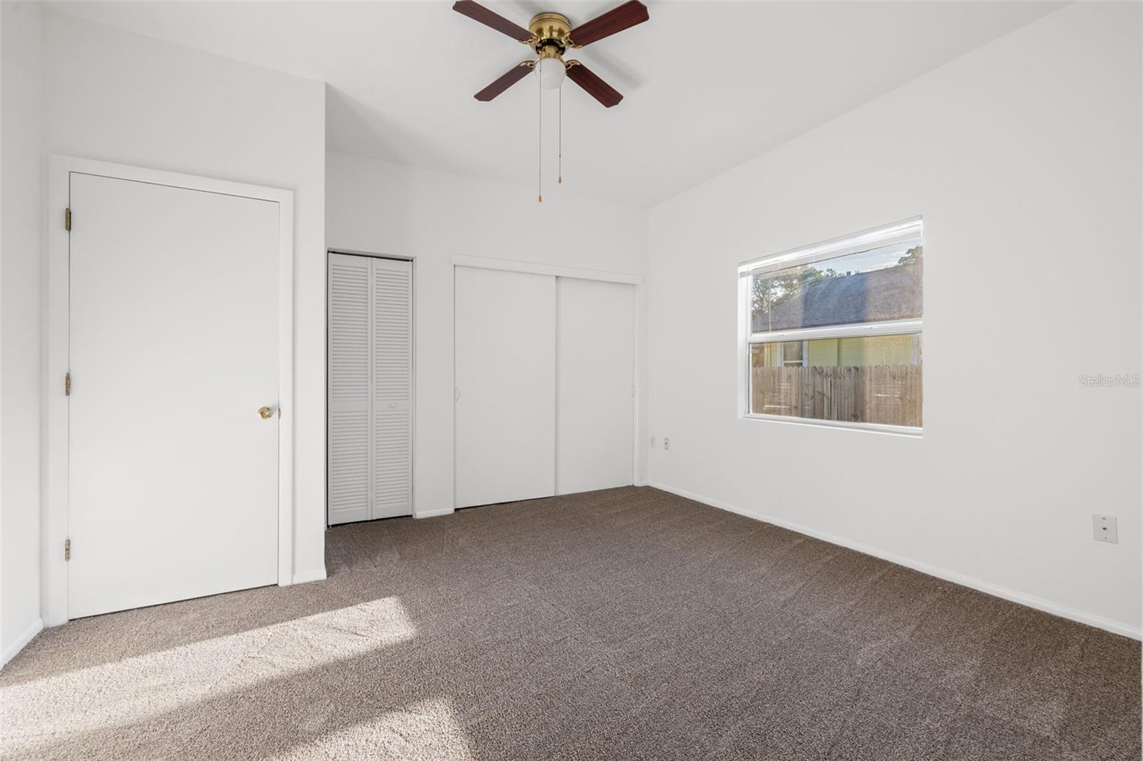 RUSSELL PARK - Residential Income