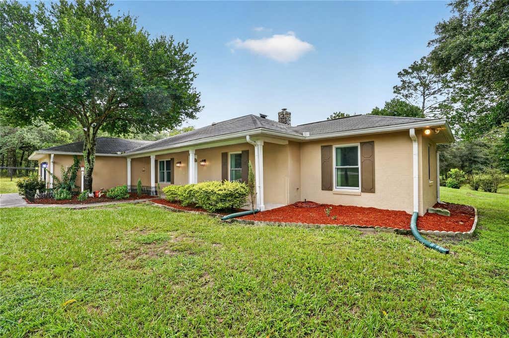 Photo of 389 SW Big Tree Road, Dunnellon, FL 34431 (MLS # OM730032)