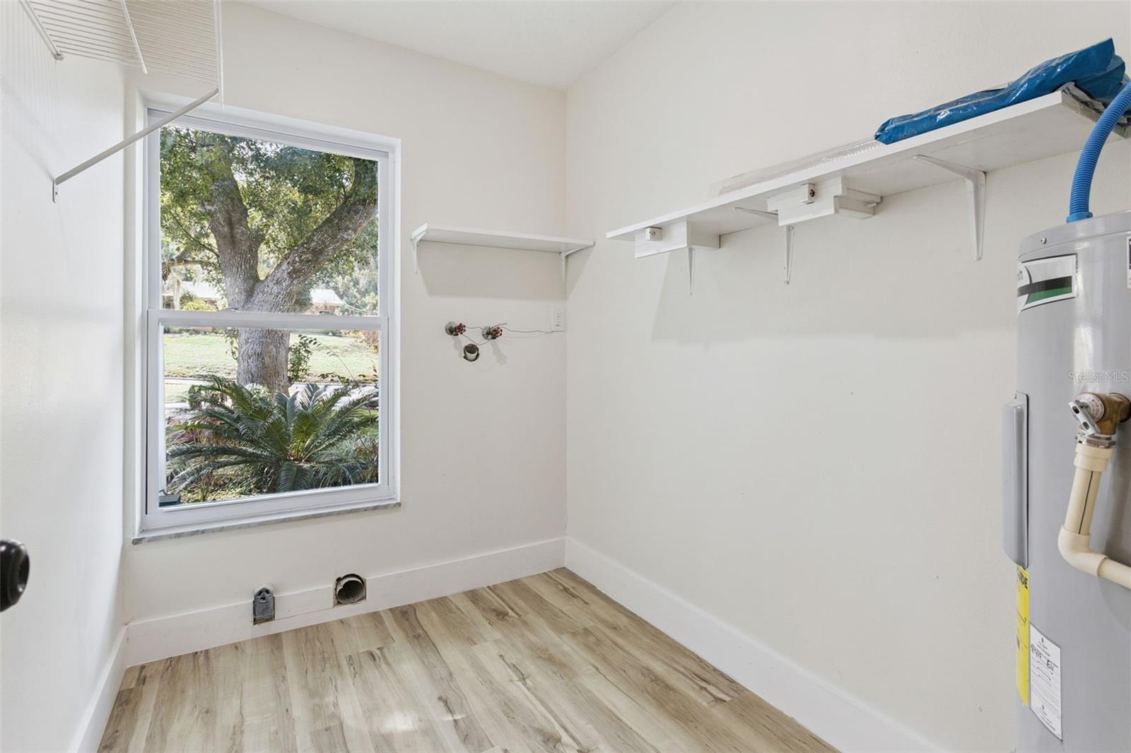 MOUNT DORA FOREST HEIGHTS - Residential