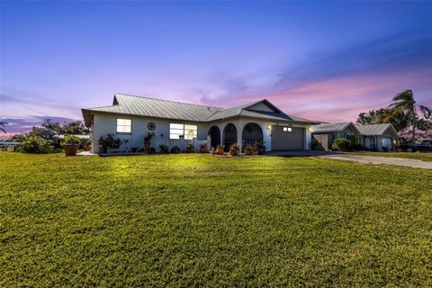 A home in PUNTA GORDA