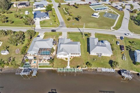 A home in PUNTA GORDA