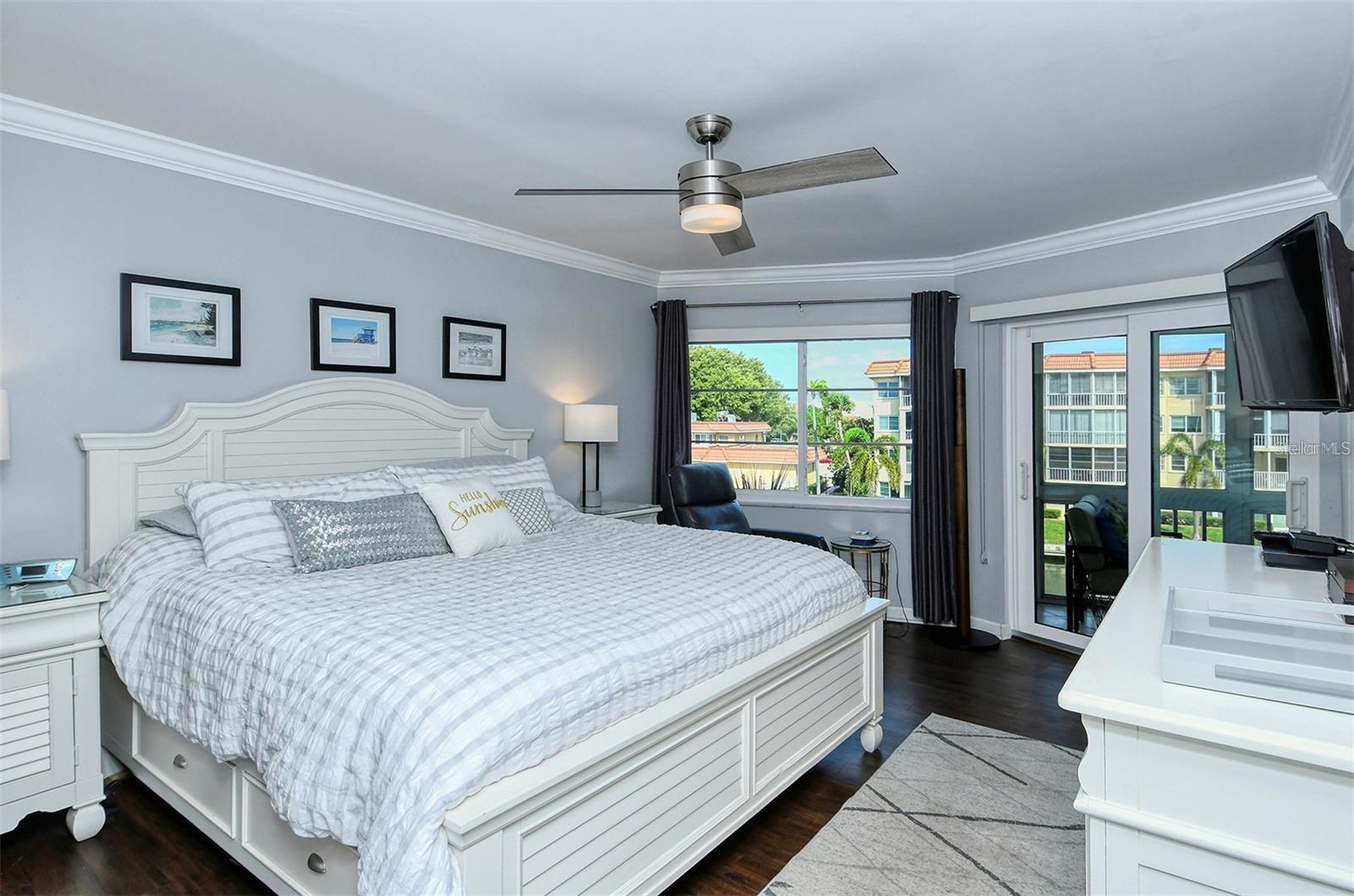 SIESTA HARBOR I - Residential Lease