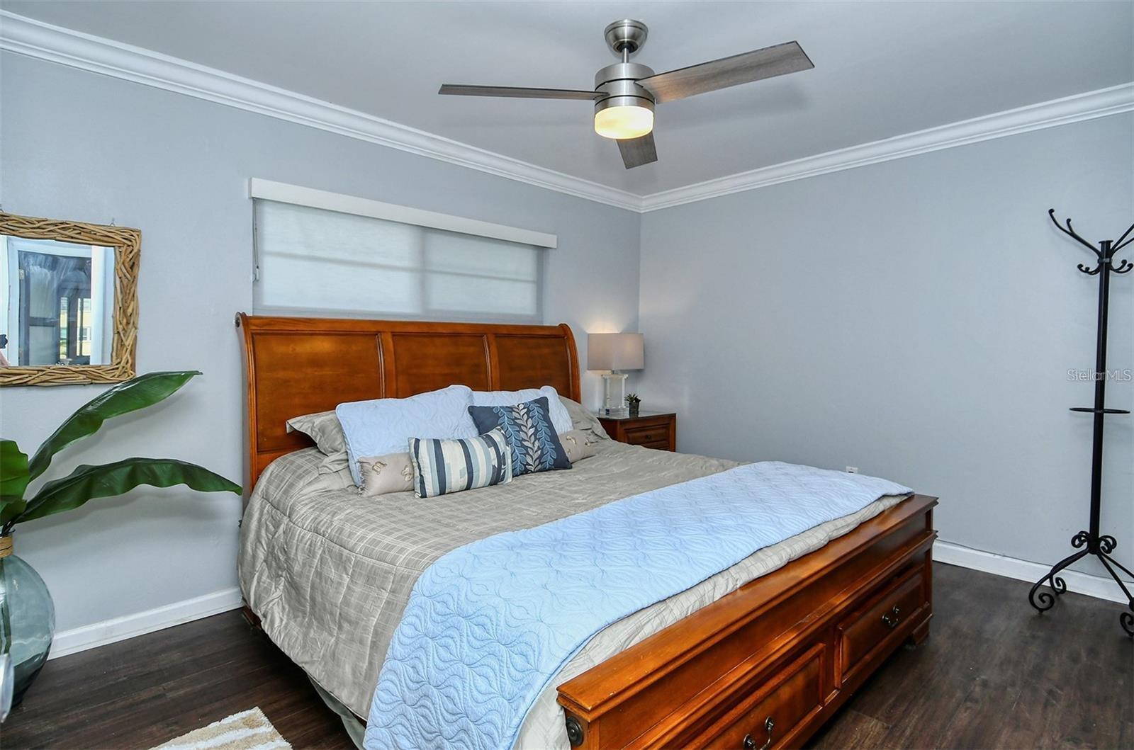 SIESTA HARBOR I - Residential Lease
