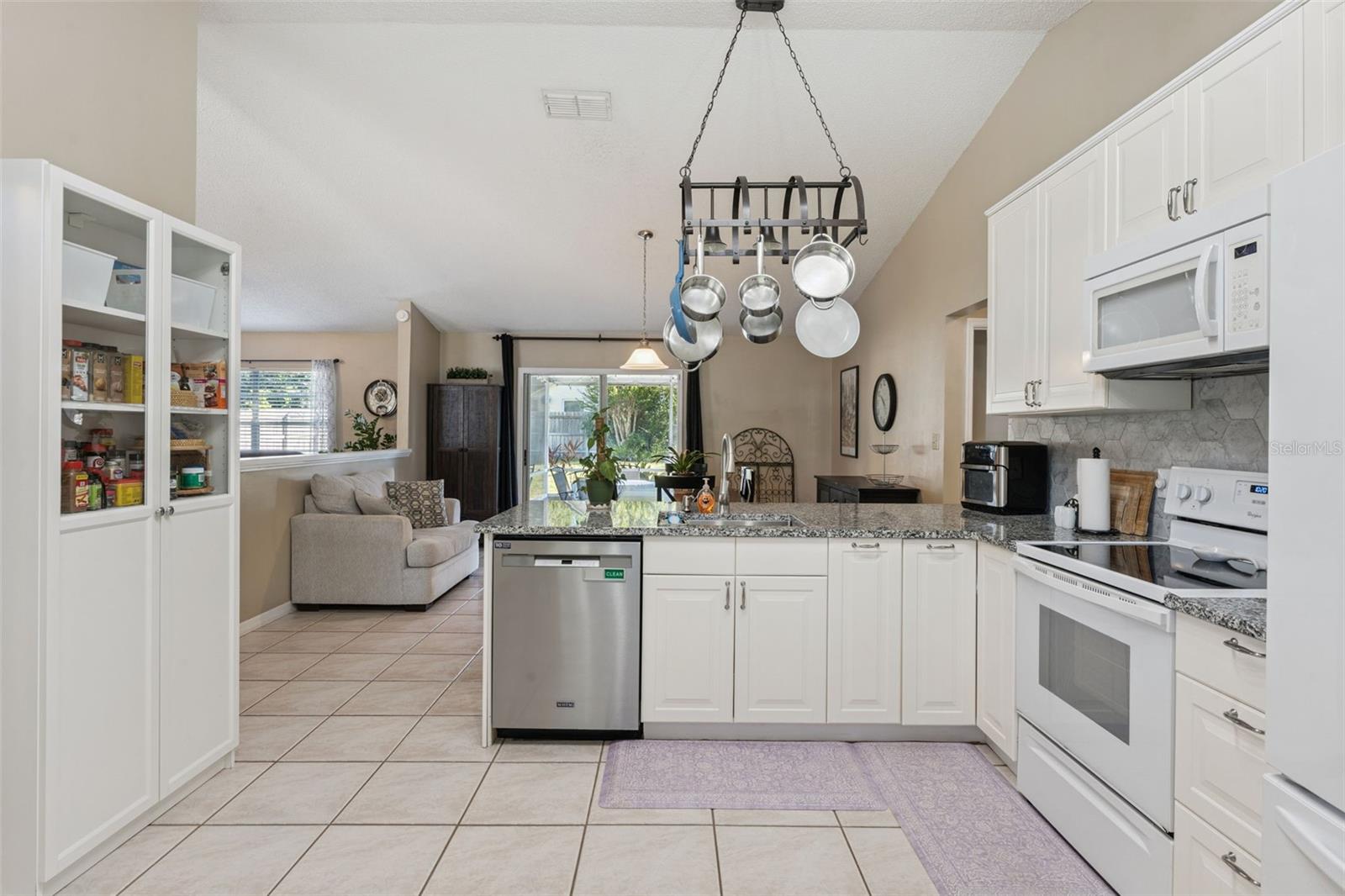 SAWMILL PH 02 - Residential