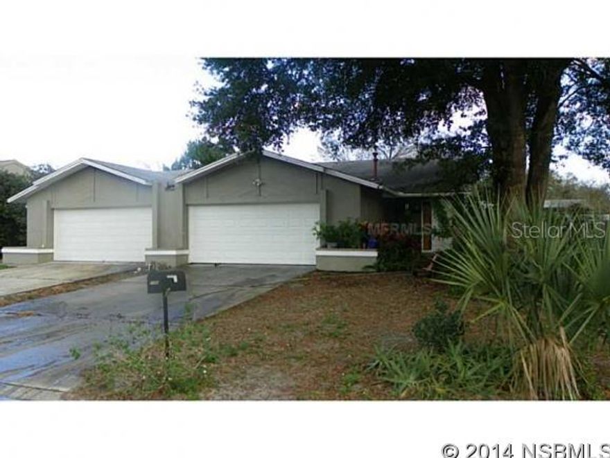 "PRE_FORECLOSURE" - Short Sale contracts subject to 3rd Party Approval. Sought after Highlands location! ENTIRE DUPLEX with 3 Bedrooms, 2 Bathrooms & 2 car garage on each side!!!  List Price is for the entire Duplex!!  Both units have open living area with vaulted ceilings, split bedroom floor plan and fenced back yards. Unit B is updated with ceramic tile flooring in living area, kitchen and bathroom. The kitchen has been expanded & remodeled with picture frame white cabinetry, updated counter tops, white sink and a gas range. Master bath has stand up shower finished in neutral tile and dual sinks. Large master bedroom features walk in closet. Guest bath has beautiful tile work, tub and updated vanity sink and mirror. The back yard of unit B includes wonderful garden shed, wood deck, paved walkways & it is totally fenced for privacy as well. Unit A has carpeting in the living area and bedrooms, standard kitchen cabinetry, stand up shower in the owners retreat suite with single sink and make up area counter. Guest bath has tub (vinyl insert type) & single sink with vanity. Back yard is fenced for privacy.This duplex is solid concrete block construction located in quaint Cul-De-Sac in the Highlands Community. ;Water: City