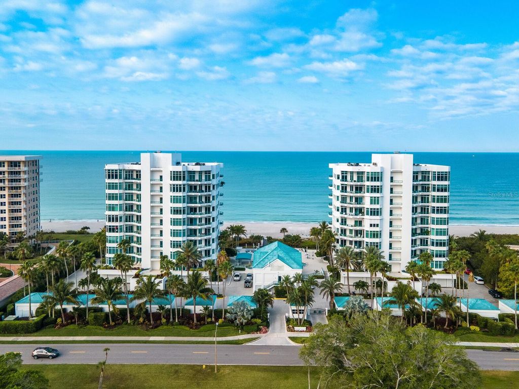 Photo of 655 Longboat Club Road #16B, Longboat Key, FL 34228 (MLS # A4667791)