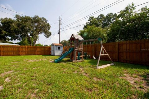 A home in SEMINOLE