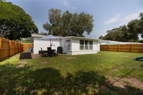 A home in SEMINOLE