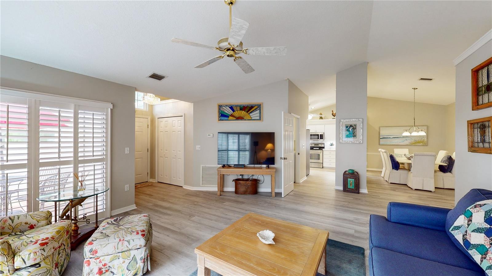 WOODSIDE OAKS - Residential