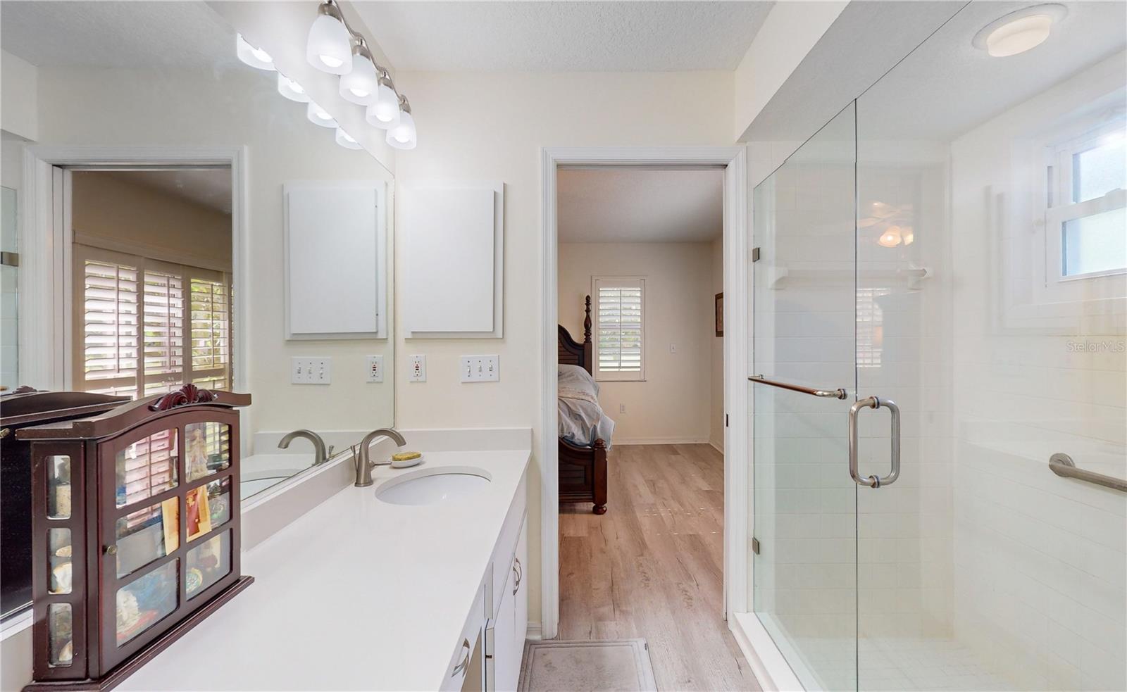 WOODSIDE OAKS - Residential