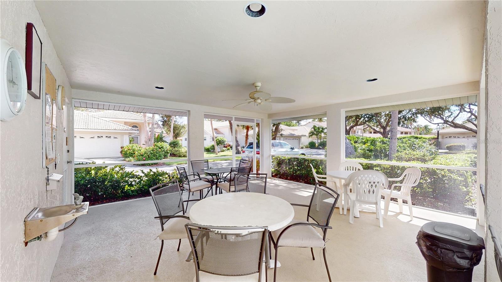 WOODSIDE OAKS - Residential