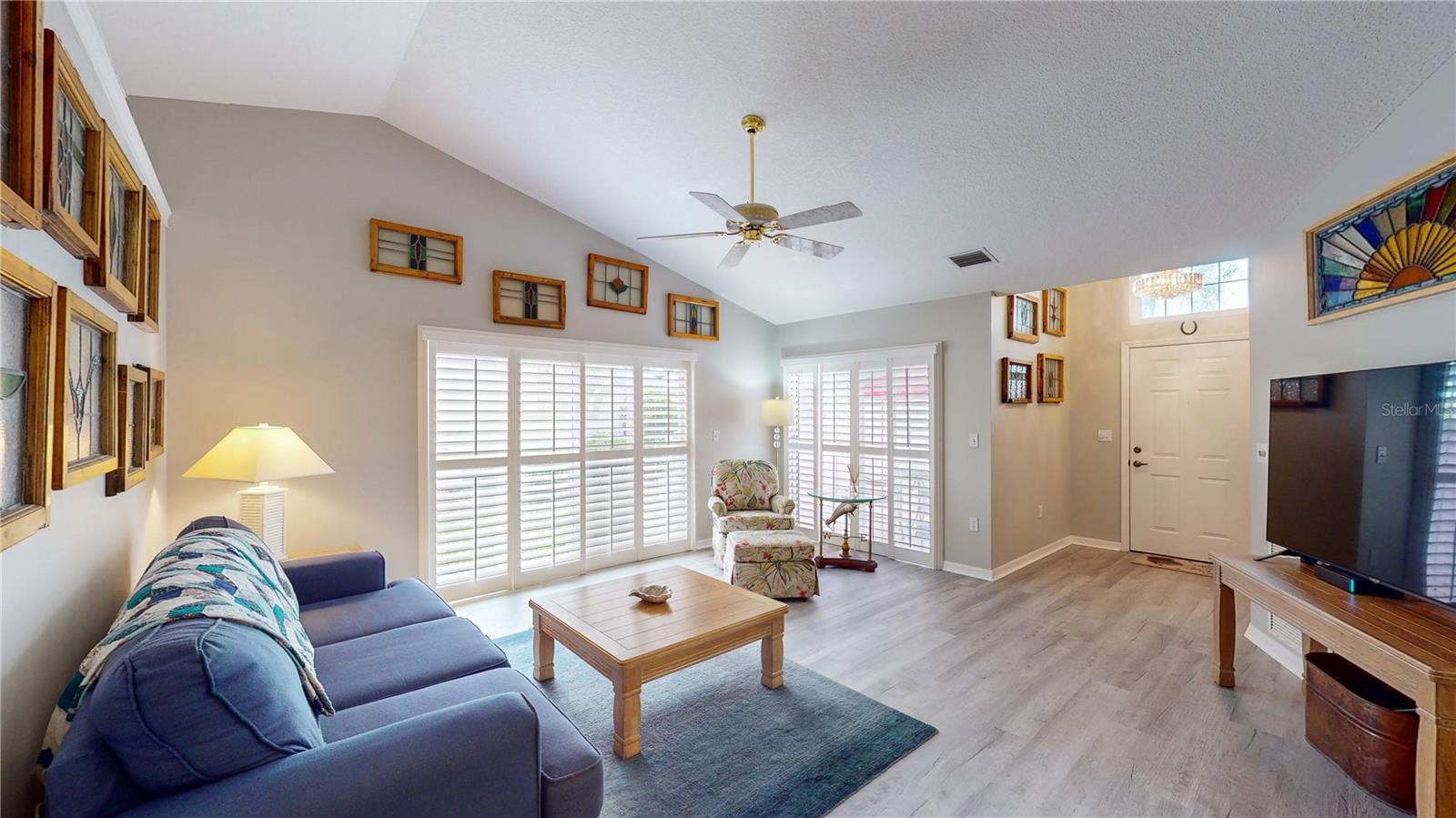 WOODSIDE OAKS - Residential