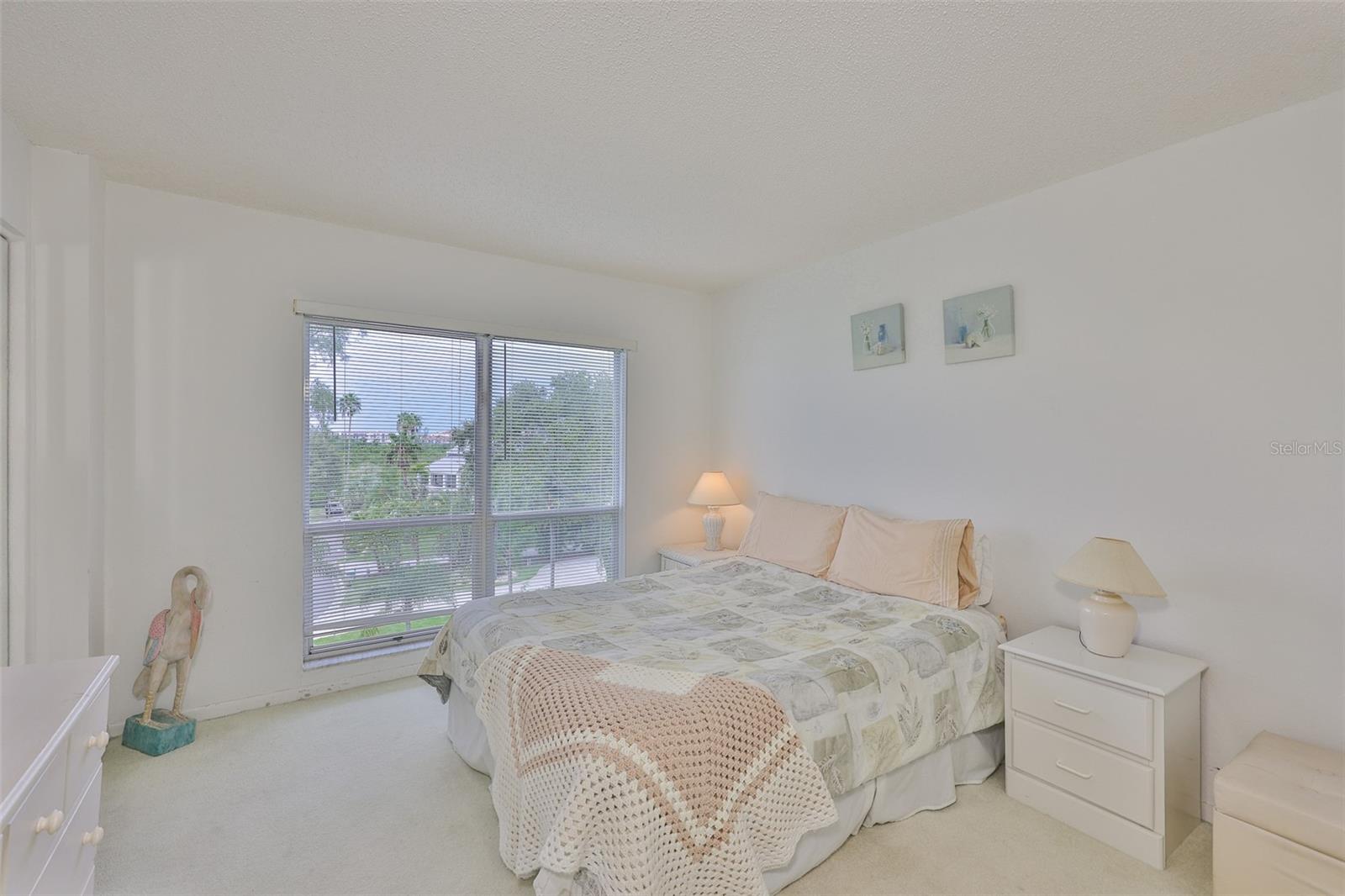 BAY HARBOR CLUB COND - Residential Lease