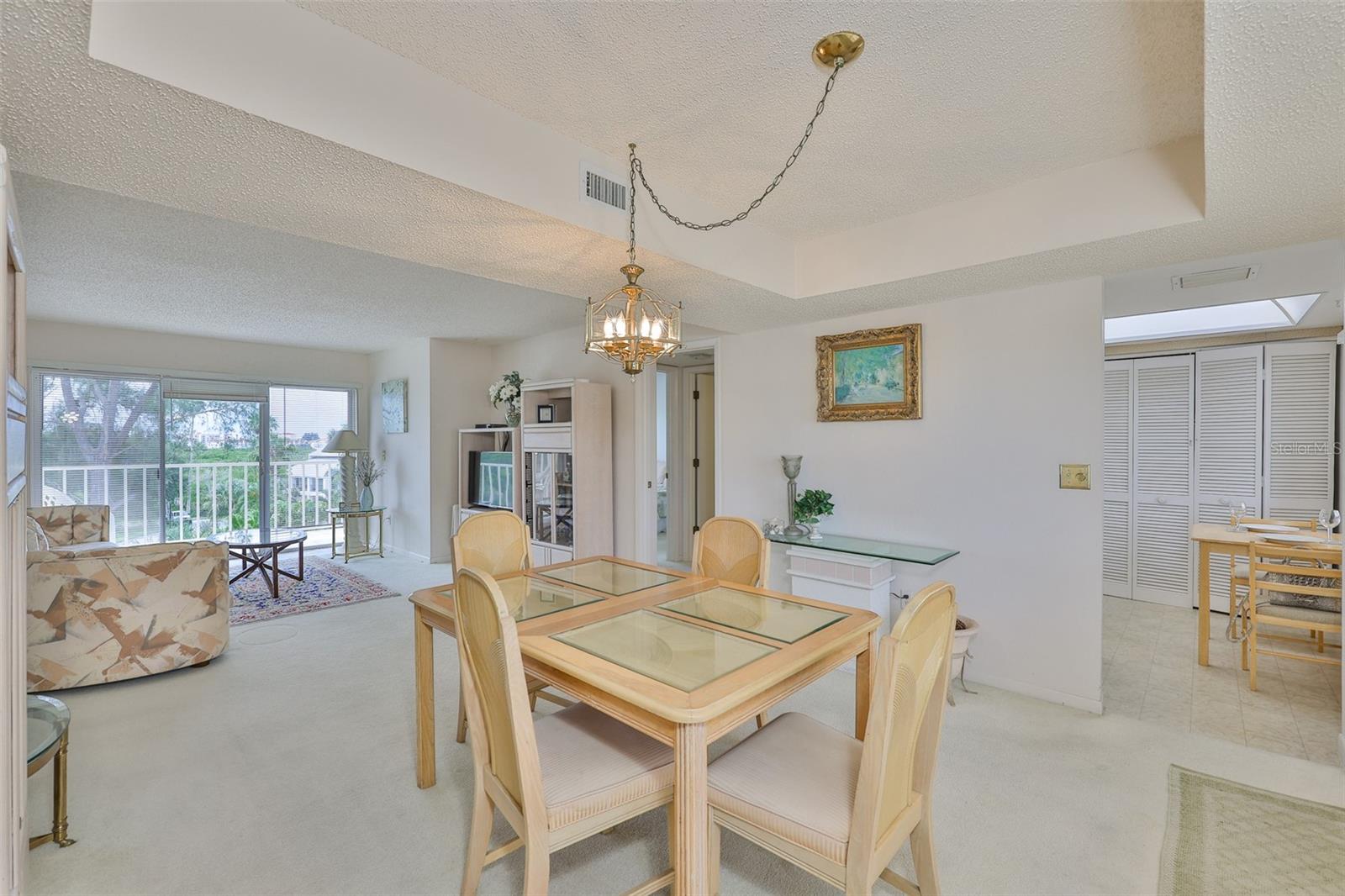 BAY HARBOR CLUB COND - Residential Lease