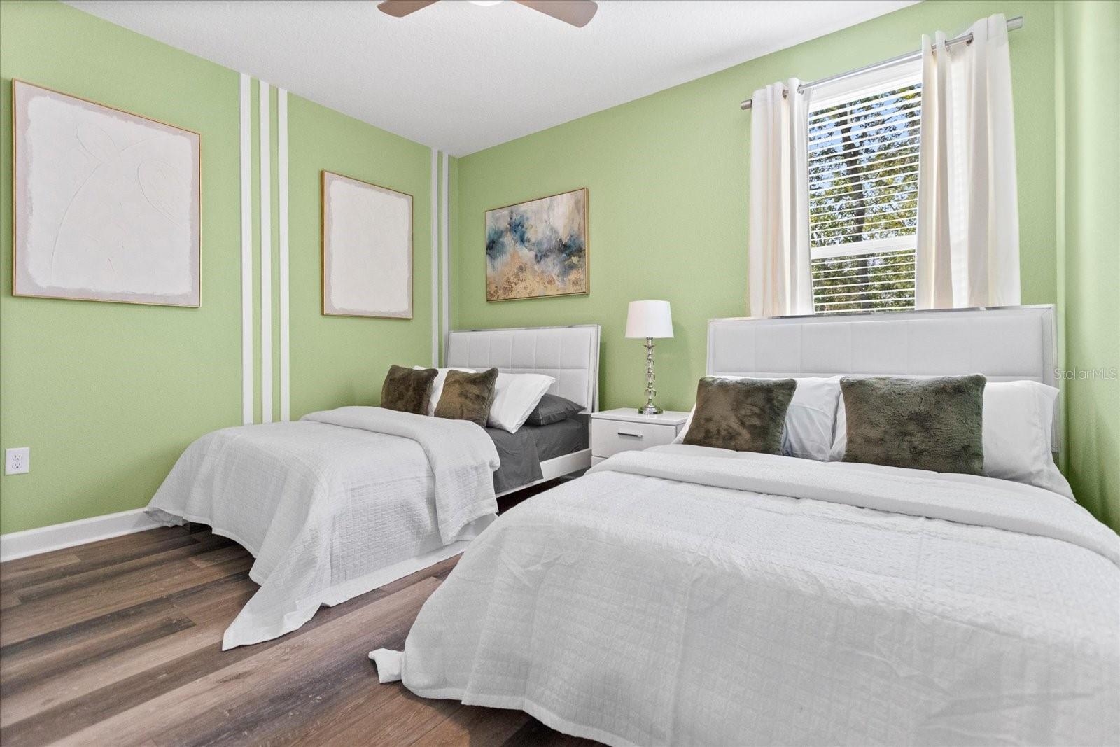 COVE AT STOREY LAKE II - Residential