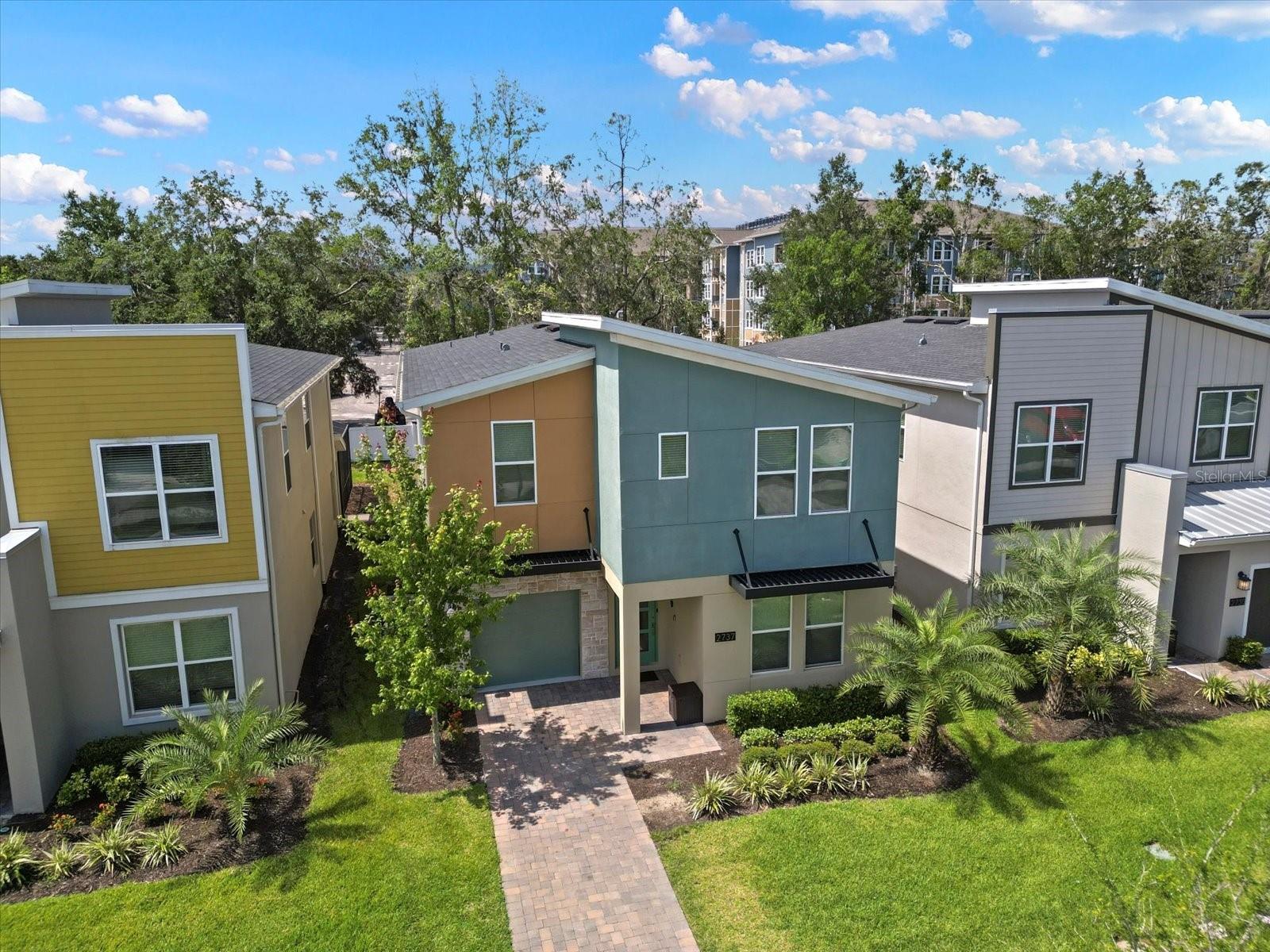 COVE AT STOREY LAKE II - Residential