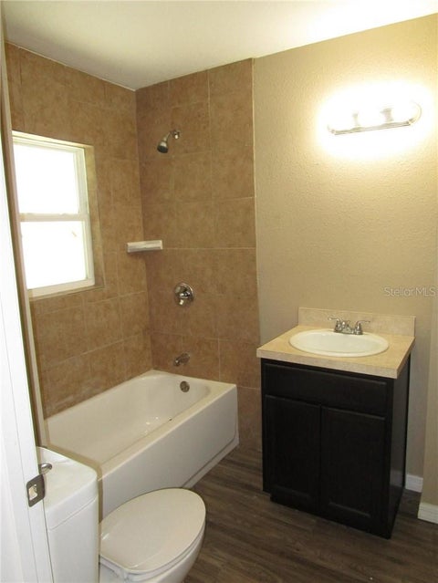 Tiny photo for 1002 E Mcdonald Avenue #5, Eustis, FL 32726 (MLS # G5117201)