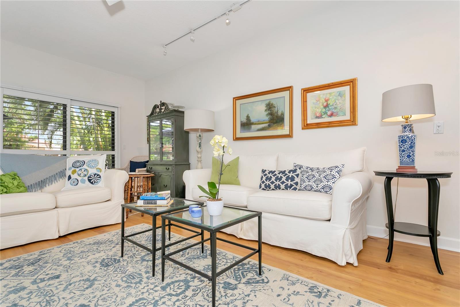 THE LANDINGS - Residential