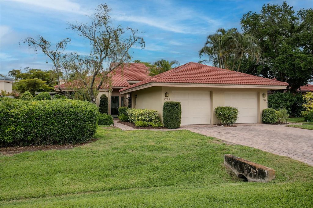 Photo of 1732 Kestral Park Way S #43, Sarasota, FL 34231 (MLS # A4686630)